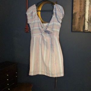 Front tie, cut out dress
